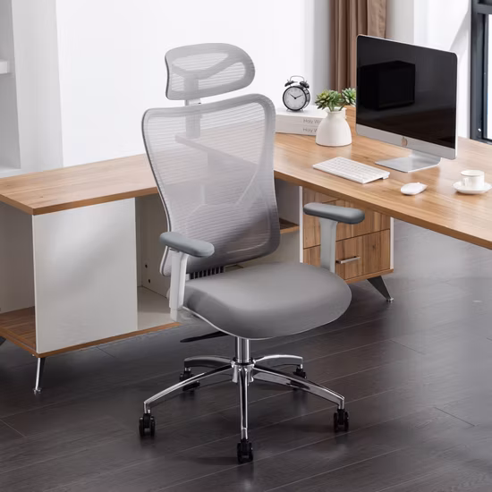 Sedia da ufficio direzionale cinese moderna girevole comoda Sihoo M57 ergonomica nera per computer in PU con schienale alto e bracciolo regolabile